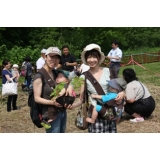 ６月とは言え、この日は３０度を超す、真夏日でした～汗　赤ちゃんもちょっとお疲れ気味？？