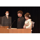 成人代表による誓いの言葉